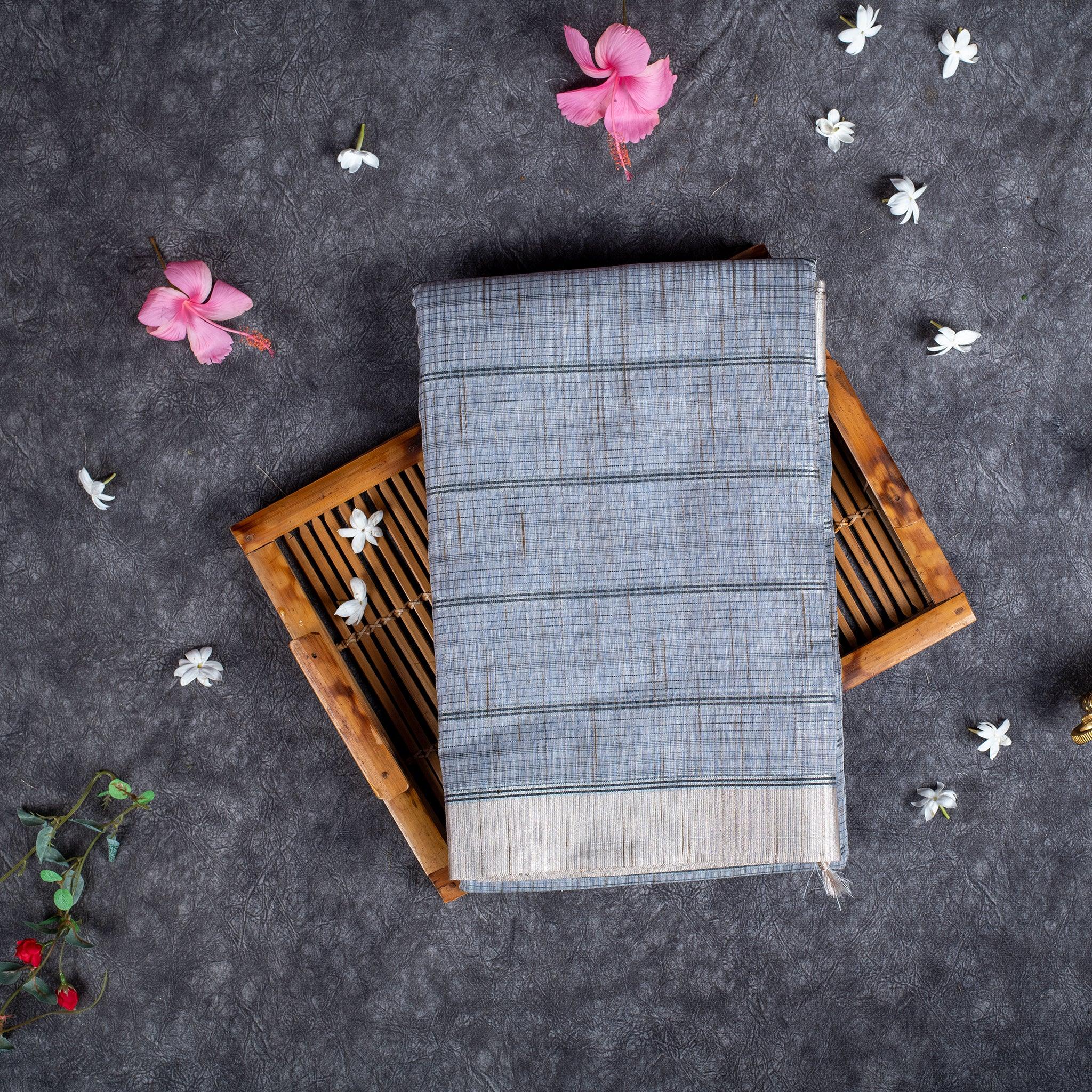 Handloom Cotton Weaving Saree - Grey - Kleem Boutique Main image