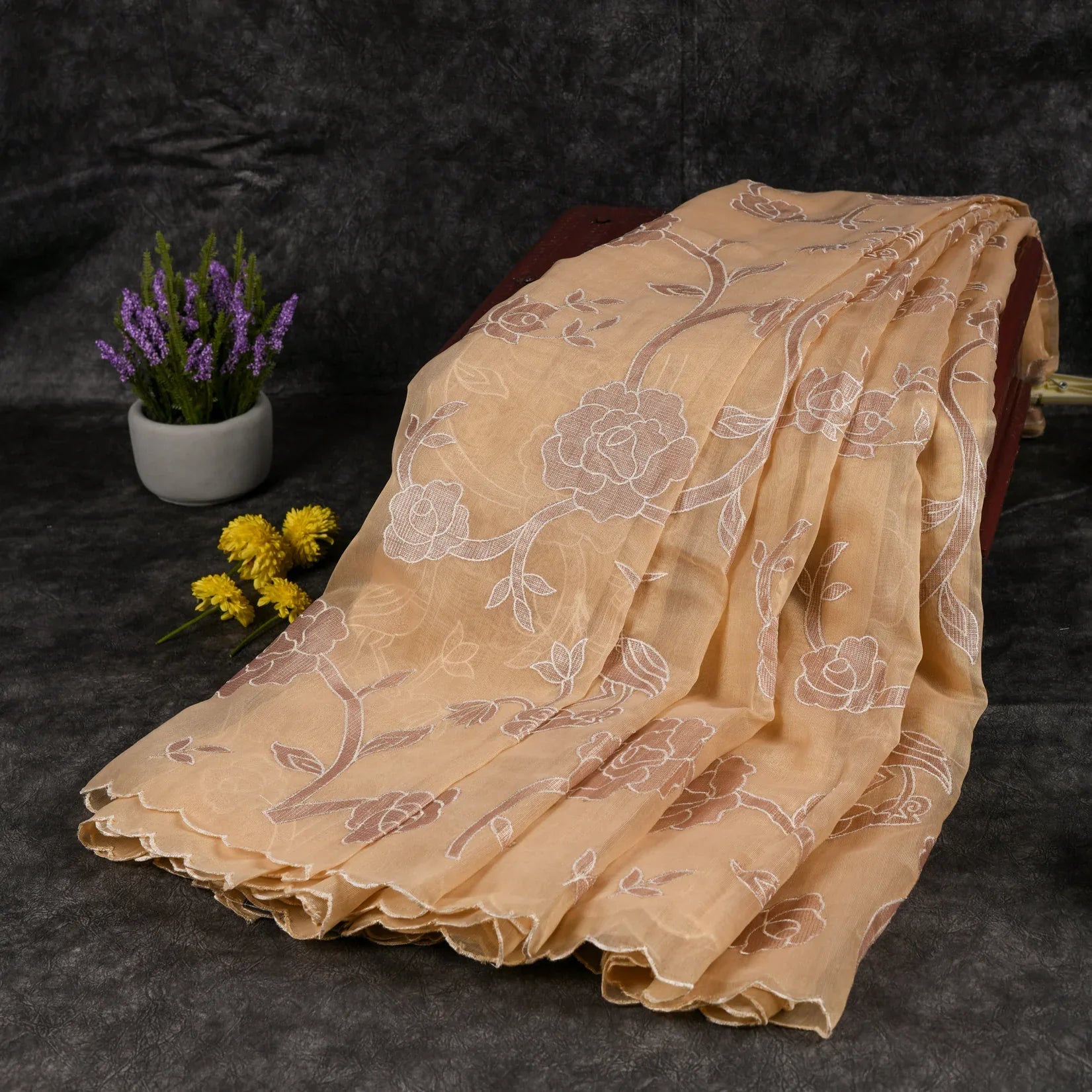 Soft Tissue Organza Off-White Saree with Tissue Applique Floral Design Secondary image