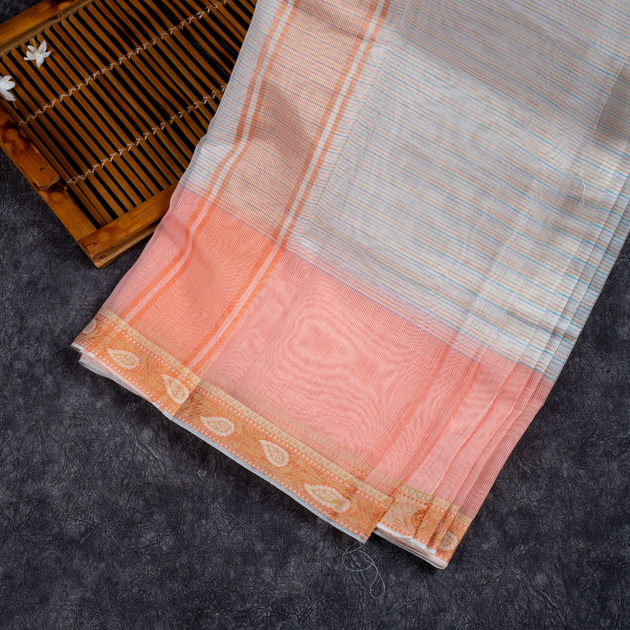 Handloom Cotton Weaving Saree - Off White Secondary image