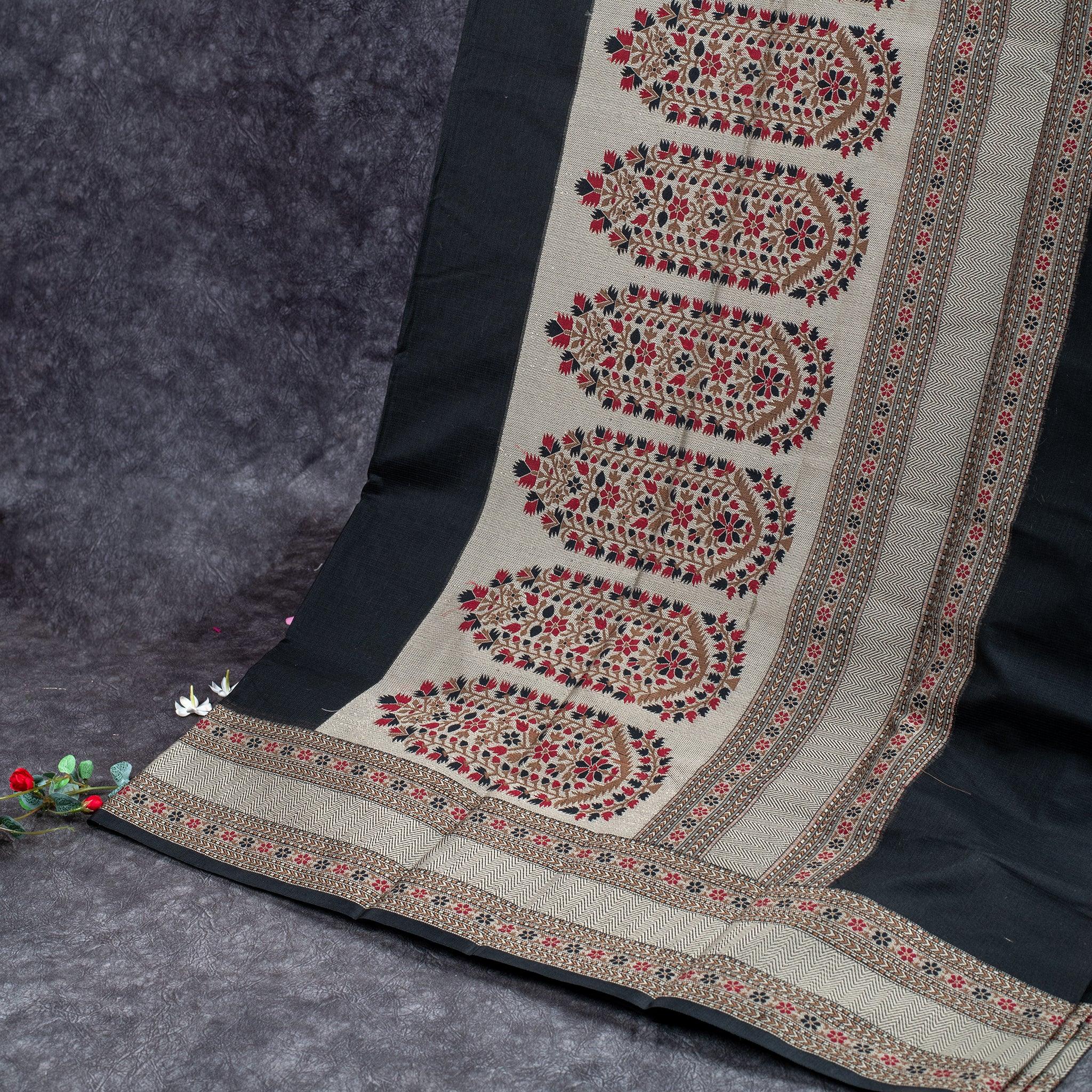 Handloom Cotton Weaving Saree - Black Secondary image