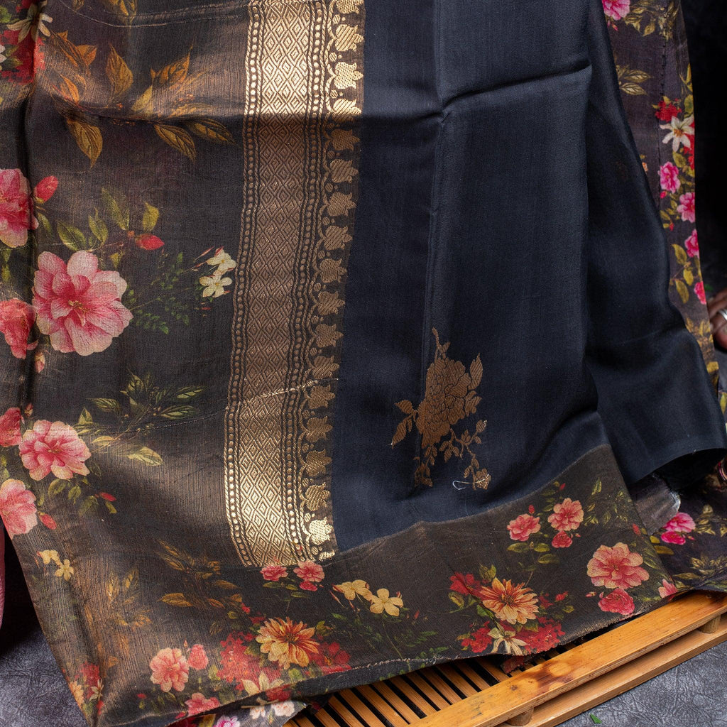 Handloom Kora Banarasi Saree – Golden Zari Motifs - Kleem Boutique