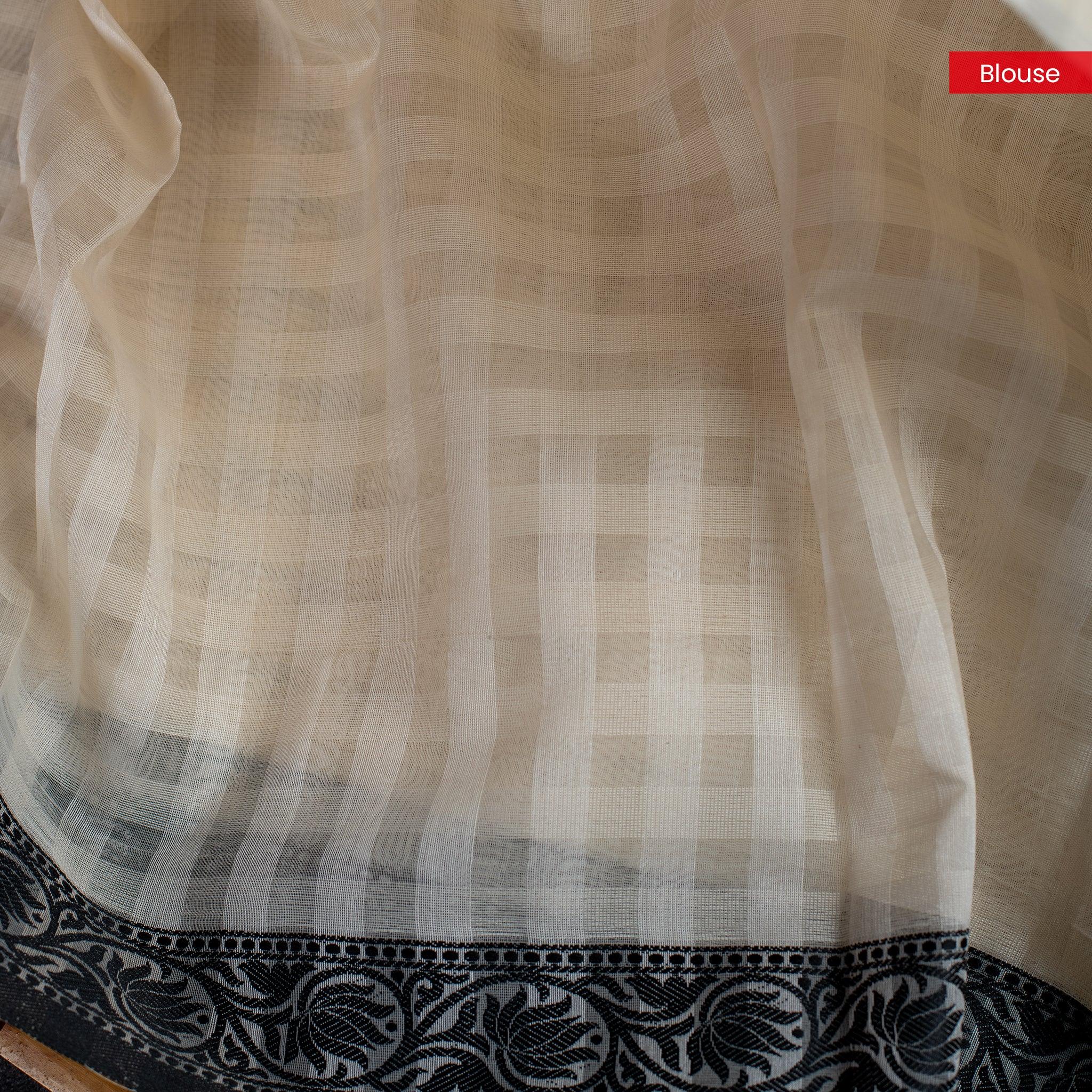 Handloom Cotton Weaving Saree - Cream Secondary image