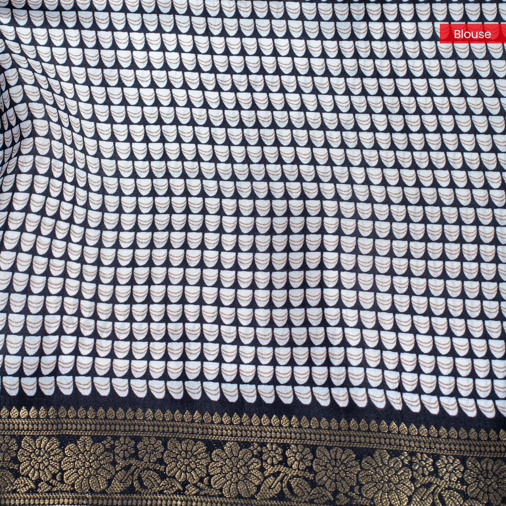 Saundarya Silk Saree – Classic Black & White Combination - Kleem Boutique